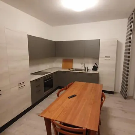 Guest house Fastandserviceaffittacamere2 *