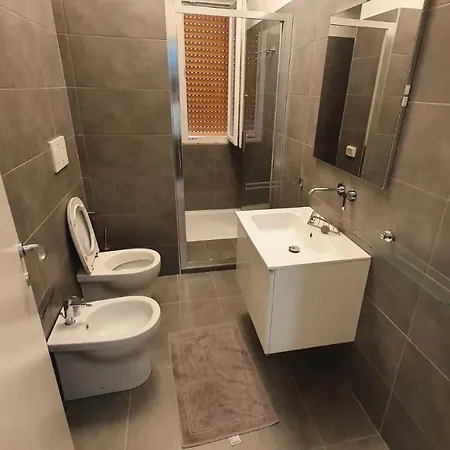 Guest house Fastandserviceaffittacamere2